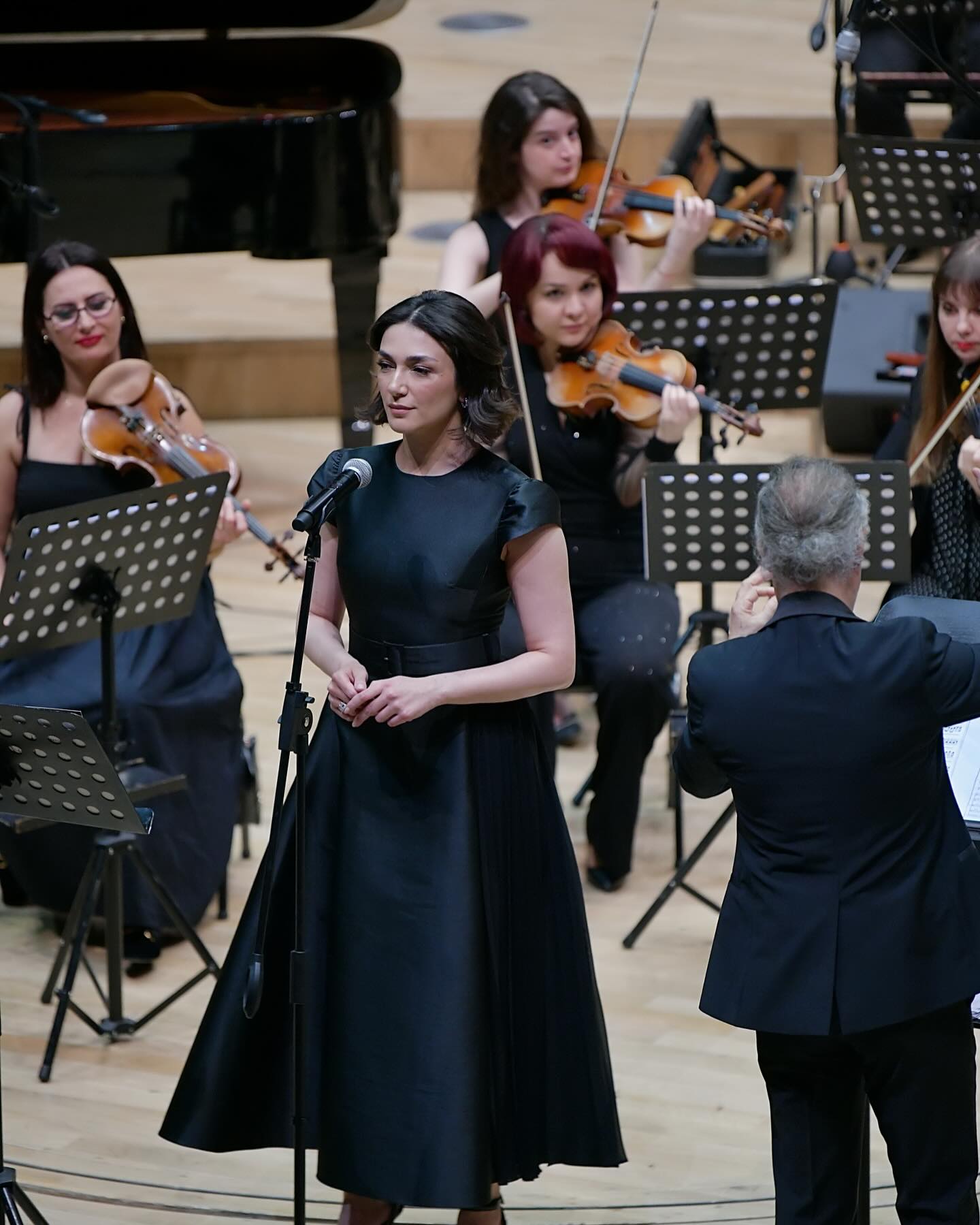 şebnem hassanisoughi GALERİ7